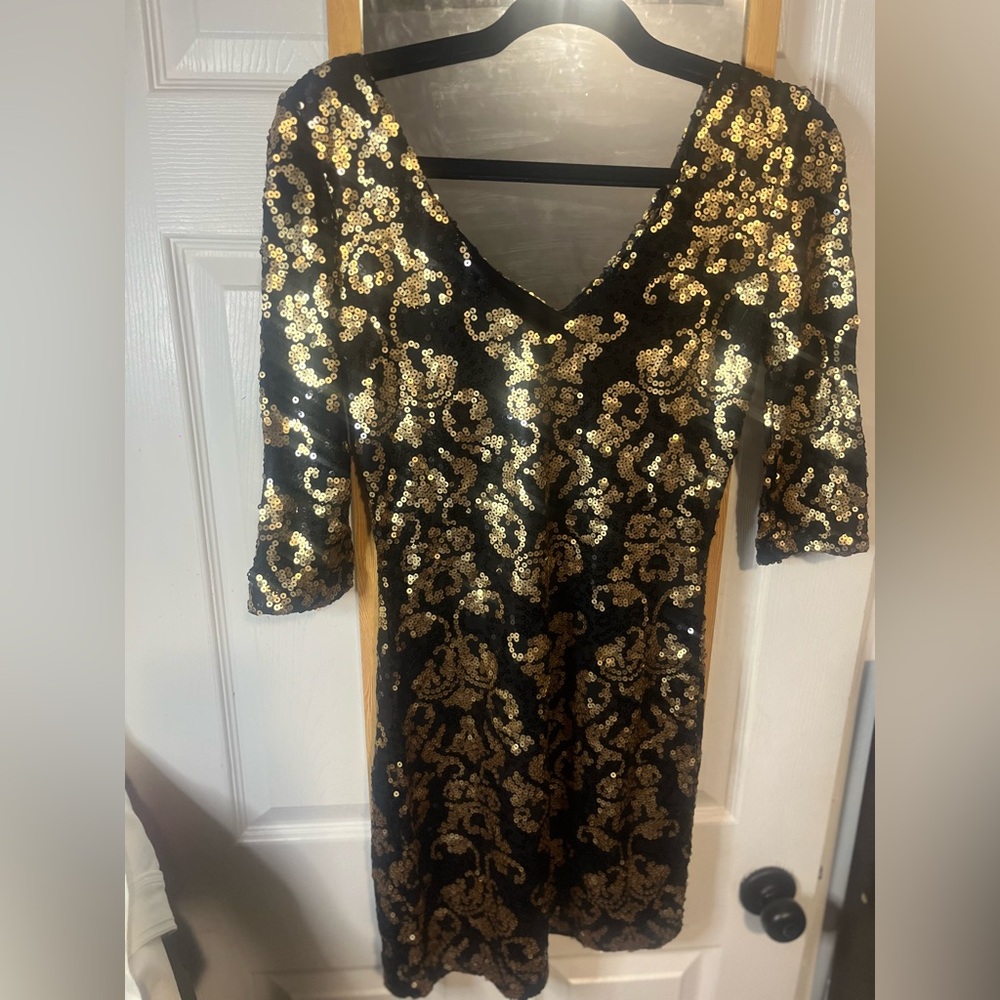 Dynamite, Size M, Sequin Mini Dress - Picture 6 of 9